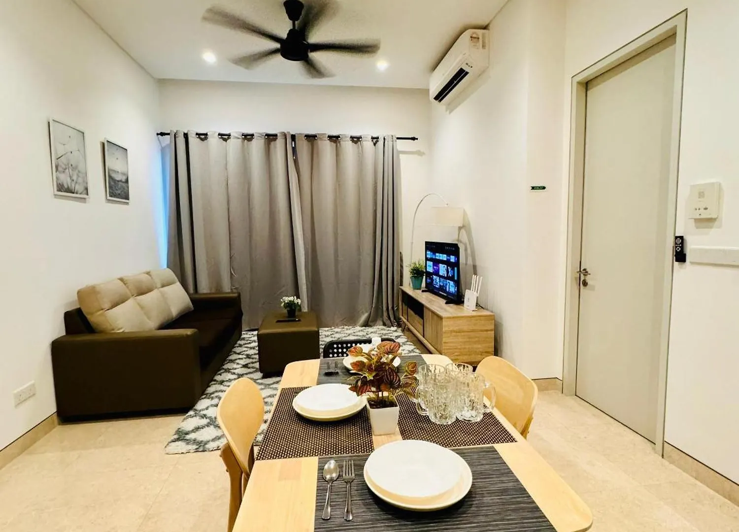 Happy Holiday At Lucentia Residence Kuala Lumpur 0*,